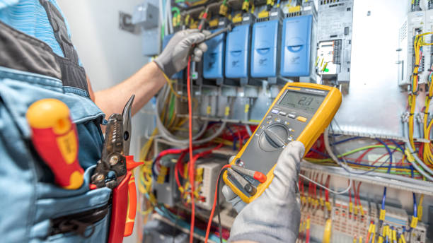 Best Electrical Contractors for Businesses  in Bee Ridge, FL